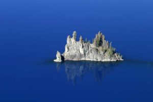 Phantom Ship, Crater Lake National Park, Oregon, USA